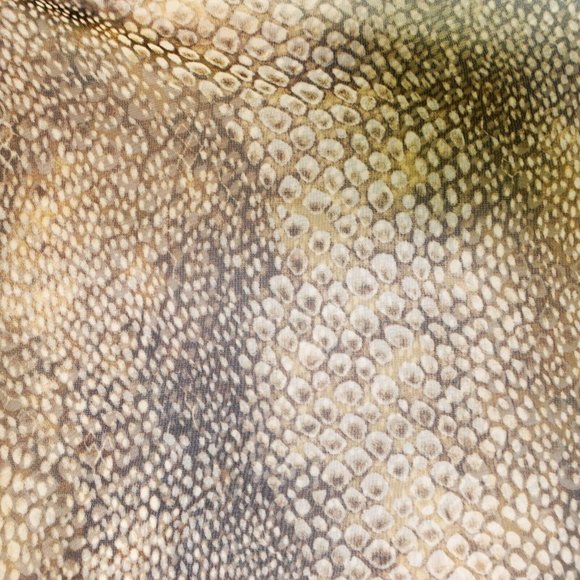 Cejon Scarf Womens Wrap Shawl Green Army Lizard Skin Rectangle Casual - Picture 6 of 8